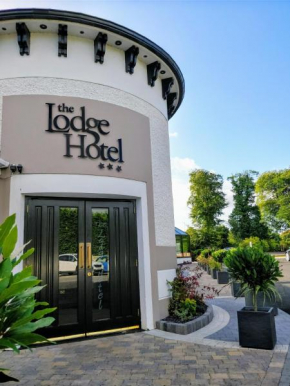 Отель The Lodge Hotel  Колрейн